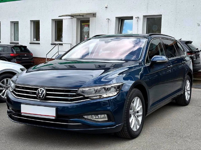 Volkswagen Passat Variant 2.320.000₽ Ипорт Автохаб